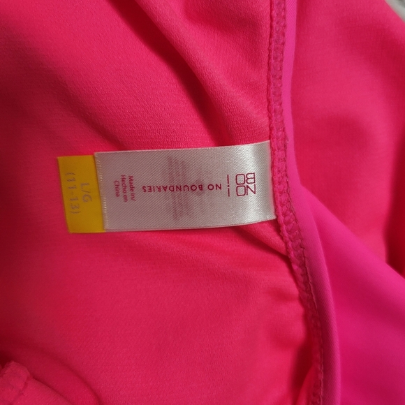 Women's One Piece Swimsuit - Picture 3 of 4